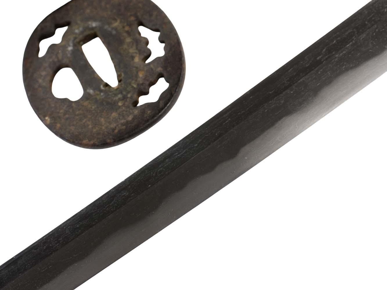 Antique 14th-15th Century Japanese Katana Uchigatana - Koto Era Sword in Marked Original Tsuba - Image 27