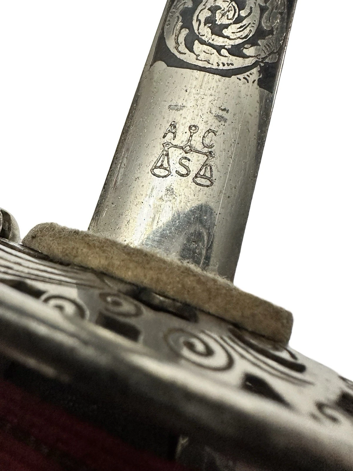 WW1- Swiss Officers M1899 Presentation Grade Sword - Officer Named - Gold Gilded - Image 5
